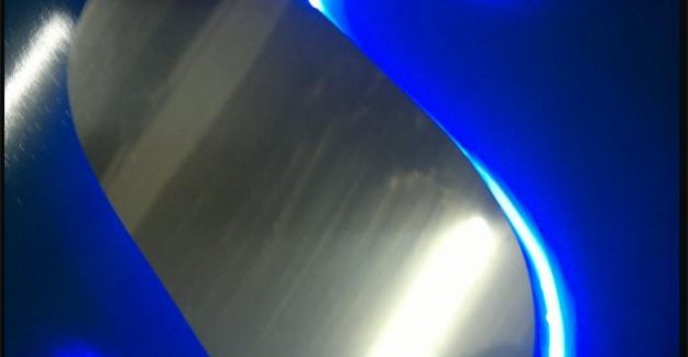 Dipten Sızma Led Aydınlatmalı Krom Kutu Harf Tabela