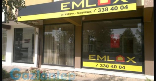 Emlax Işıklı Tabela