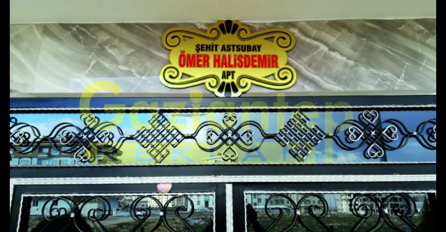 Gold apartman levhası