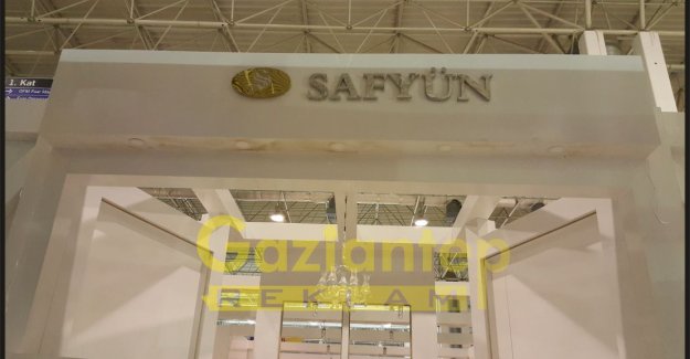Gold ve Silver krom harf tabela