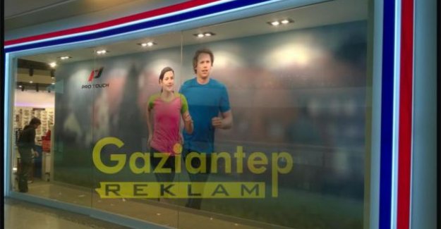 İntersport Mağaza Vitrin Görseli