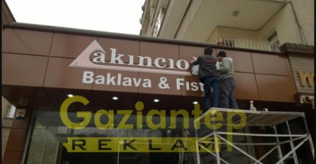 Kutu harf montaj aşaması