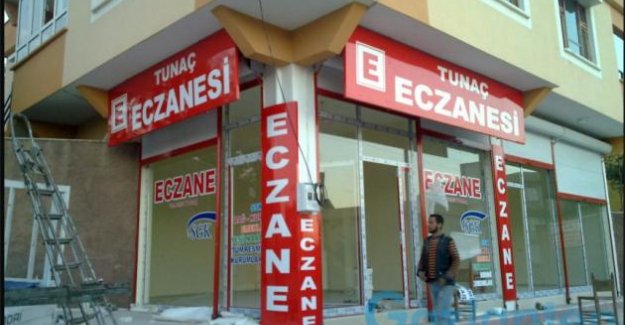 Tunaç eczanesi tabela